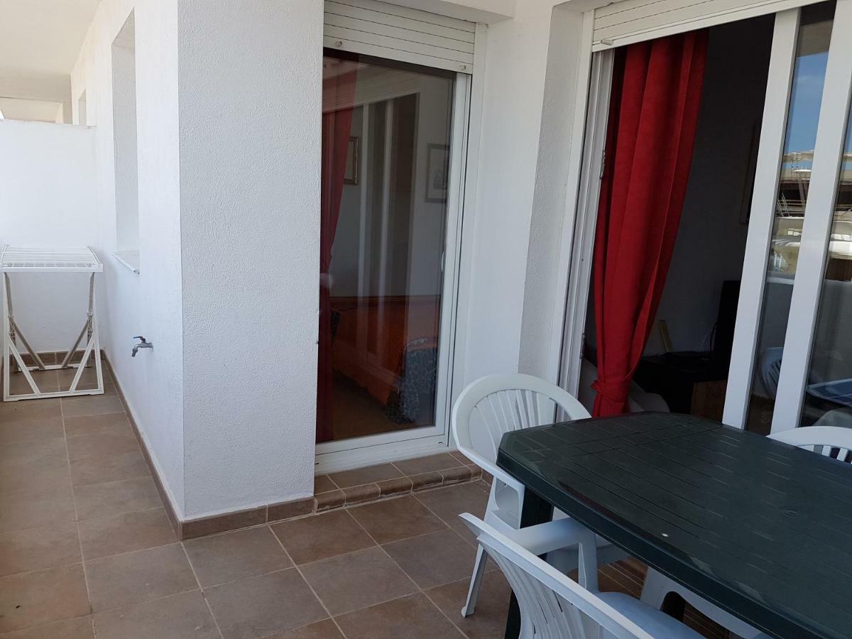 Marina 2 Apartment Roses Bagian luar foto