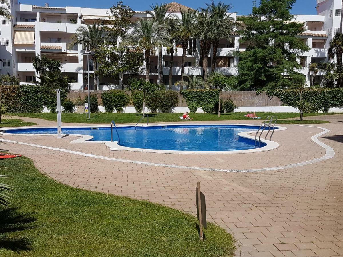 Marina 2 Apartment Roses Bagian luar foto